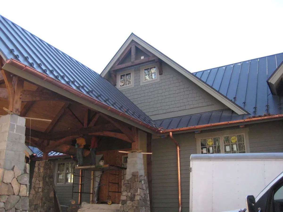Craftsman Roofing team delivering quality roofing work in Jackson